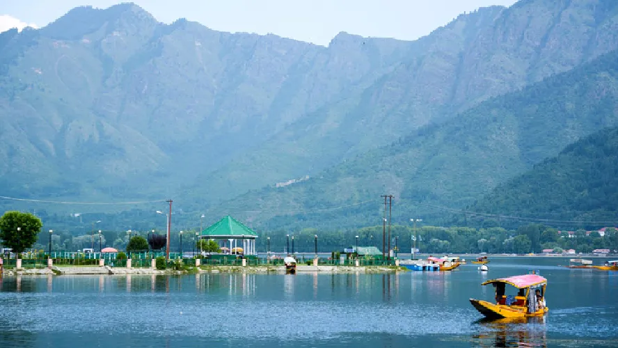 Pleasurable Kashmir Tour Package